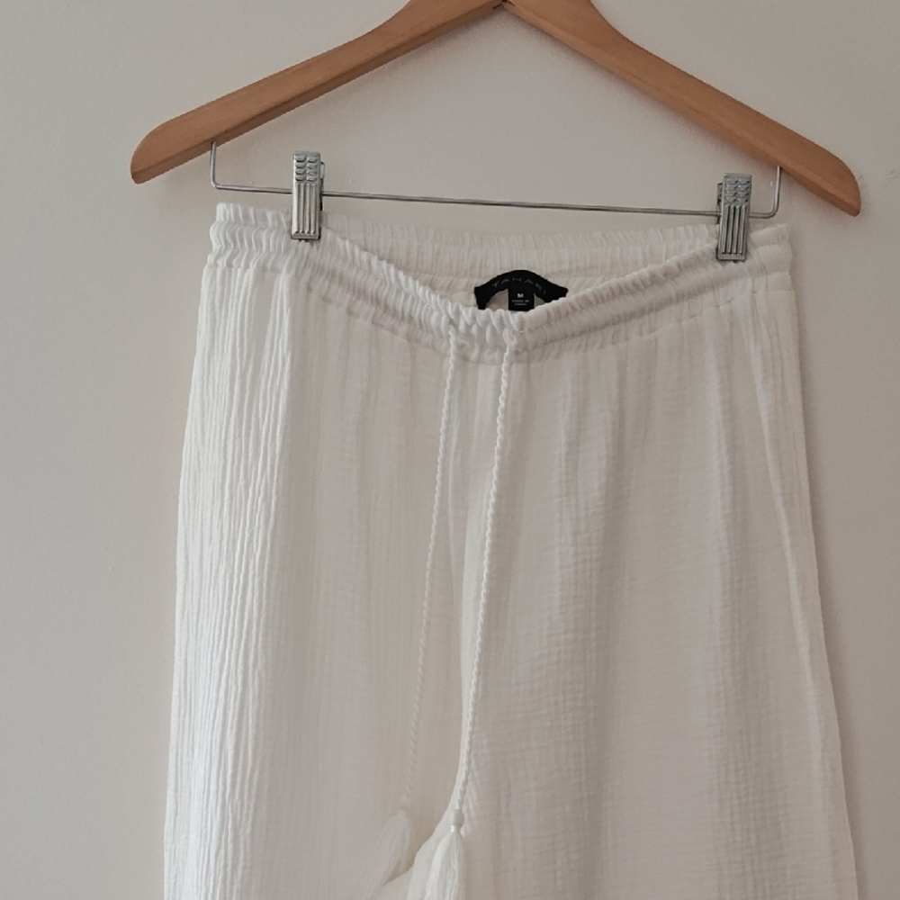 Tahari Cream Elastic Waist Pants